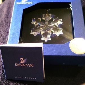 Swarovski 2004 little snowflake ornament